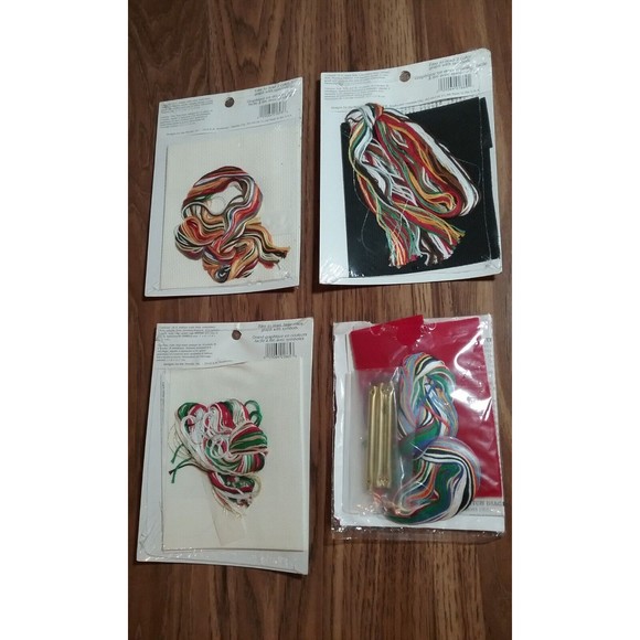 Vintage Christmas Designs For The Needle Counted Cross Stitch Kits Lot - Picture 6 of 6